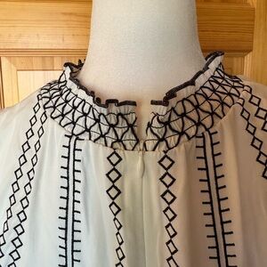 NWOT White House Black Market Black and White Patterned Blouse